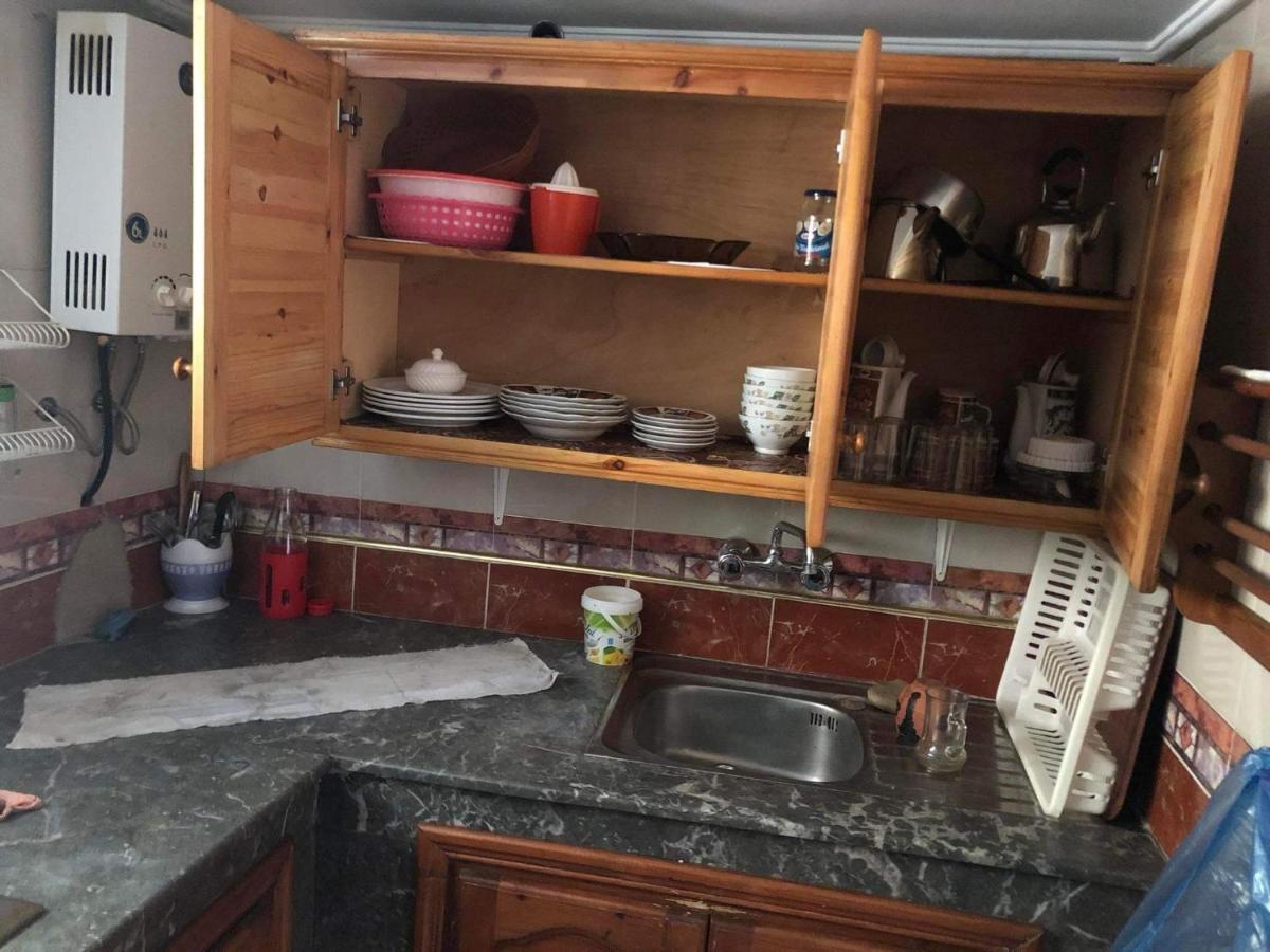 شقة توجد وسط مدينة طنجة و تتوفر على كامل التجهيزات الضرورية خاصةبالعائلات Zewnętrze zdjęcie