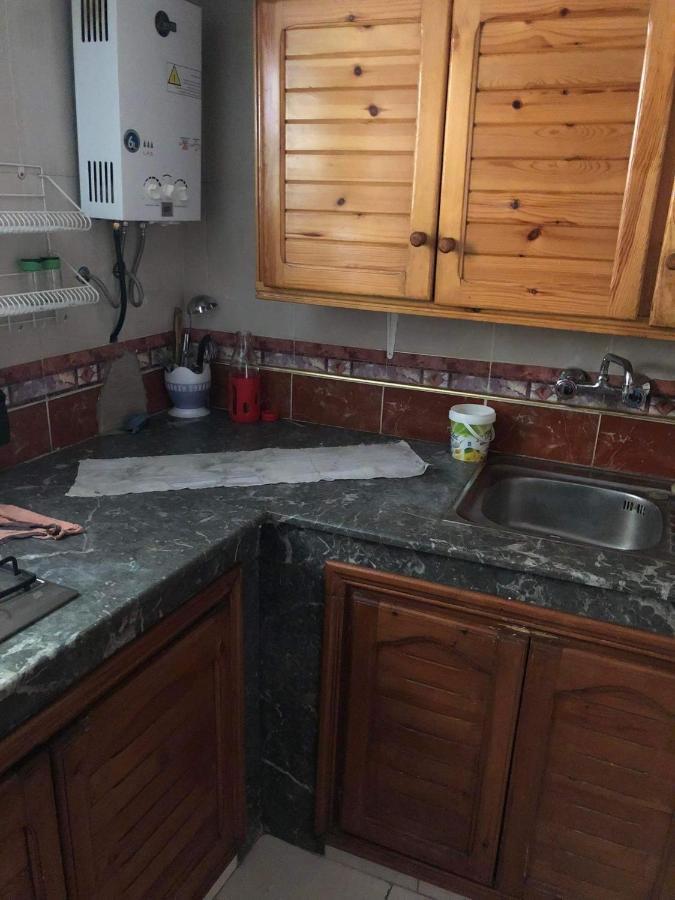 شقة توجد وسط مدينة طنجة و تتوفر على كامل التجهيزات الضرورية خاصةبالعائلات Zewnętrze zdjęcie