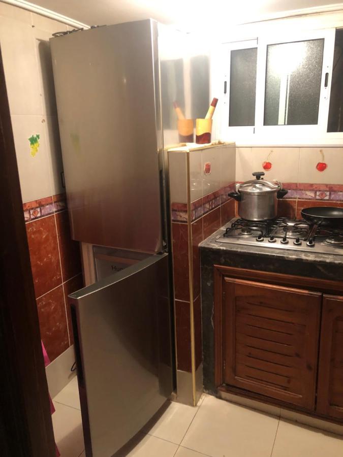 شقة توجد وسط مدينة طنجة و تتوفر على كامل التجهيزات الضرورية خاصةبالعائلات Zewnętrze zdjęcie
