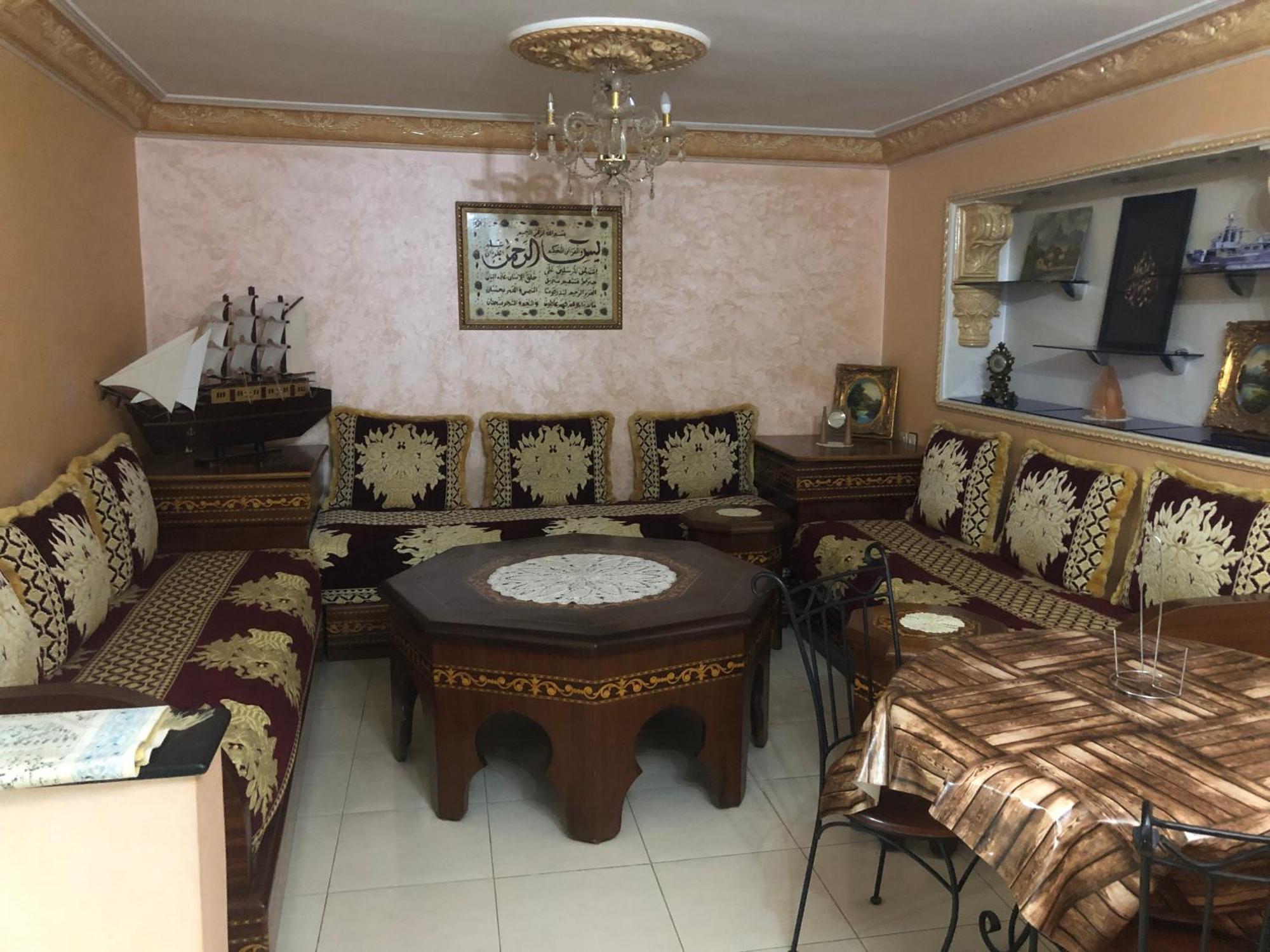 شقة توجد وسط مدينة طنجة و تتوفر على كامل التجهيزات الضرورية خاصةبالعائلات Zewnętrze zdjęcie